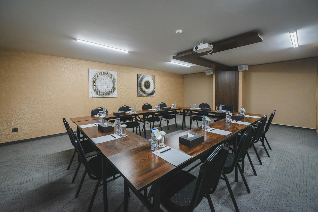 Louis V Hotel Bejrút Kültér fotó